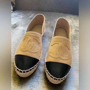 ✨BRAND NEW ✨💯AUTHENTIC CHANEL ESPDADILLES